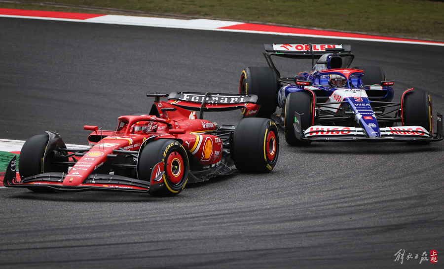 爱游戏tv-威廉姆斯轻取红牛二队，诺里斯统治全场