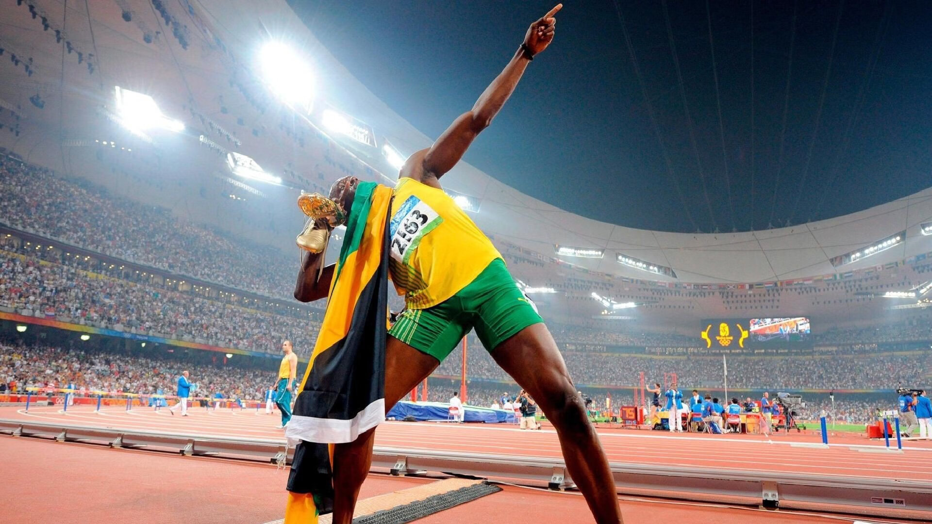 爱游戏APP-东决关键战之夜，马克西让比赛提前失去悬念