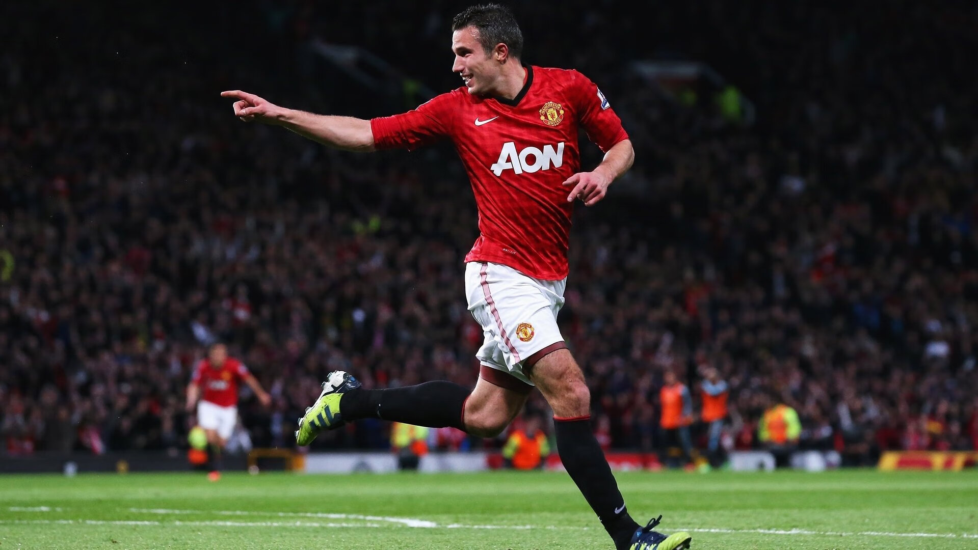 ayx世界杯2026-内马尔F1赛道绝杀美国,当足球巨星在引擎轰鸣中接管比赛