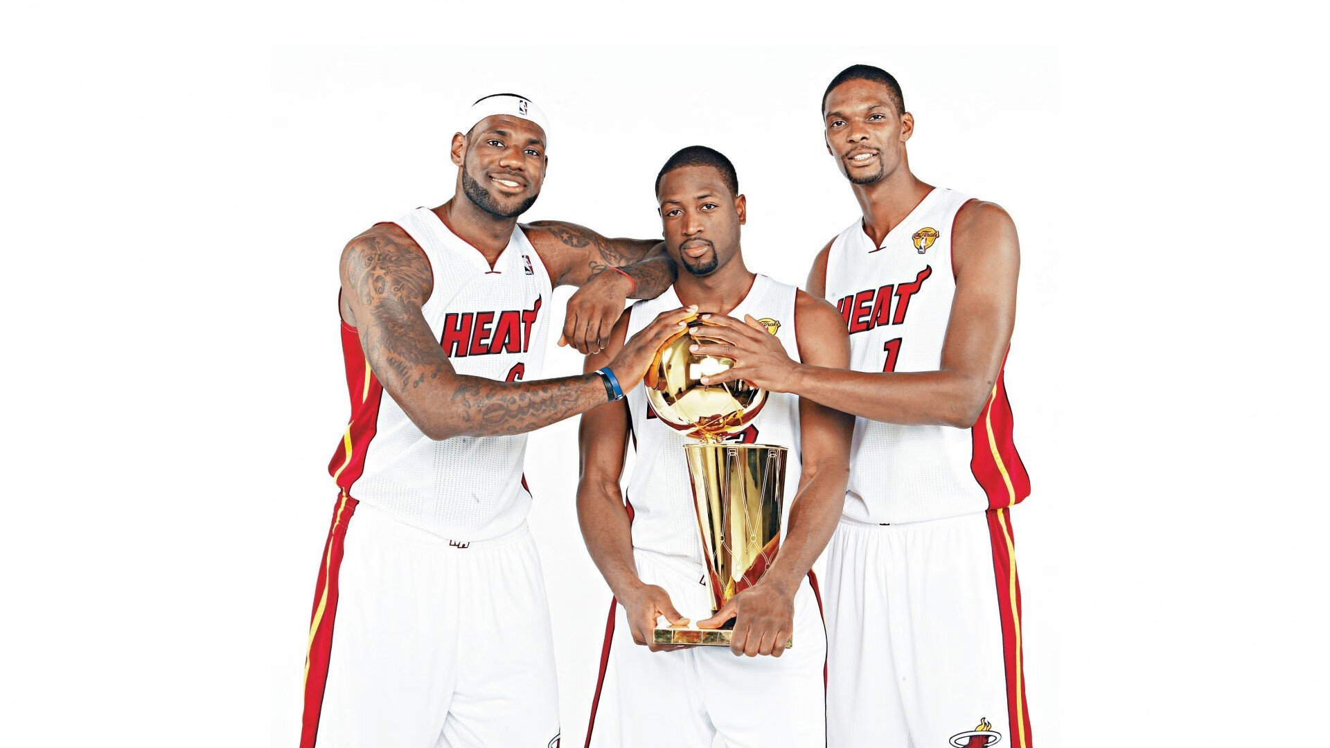 ayx世界杯2026-阿尔瓦雷斯扛起全队,伊朗末节带走皇马,当个人英雄主义遭遇集体铁壁